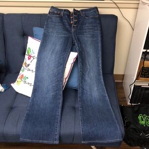 Made well Jeans with 4 buttons- flea market flares